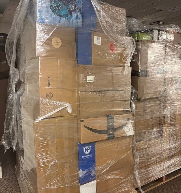 Amazon MEDIUMS Monster Truckload – Lot 1