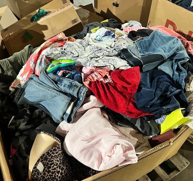 Target Apparel Truckload – 24 Pallets